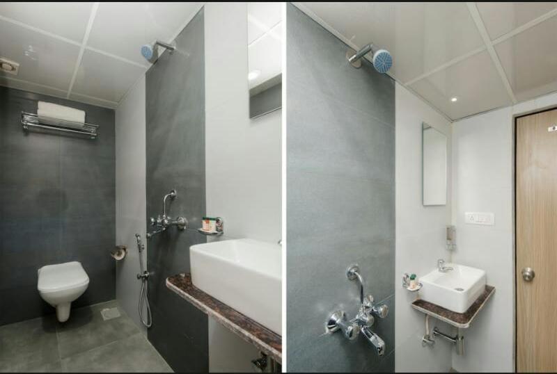 Hotel Time Gold Near Domestics Airport Mumbai Exterior foto
